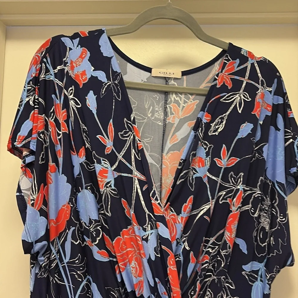 Gilli Full length Flowered dress v-neck cap sleeves - Picture 3 of 5